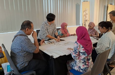 Art Class by Ms. Cheong Mei Fong