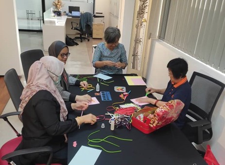 Paper-Craft Art Class by Madam Esther